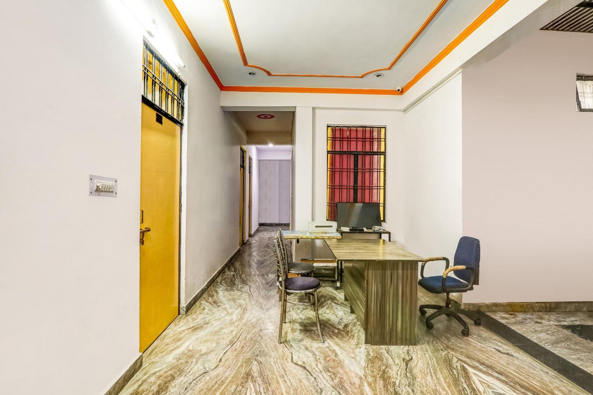Spot On Ganpati Palace Lucknow Extérieur photo